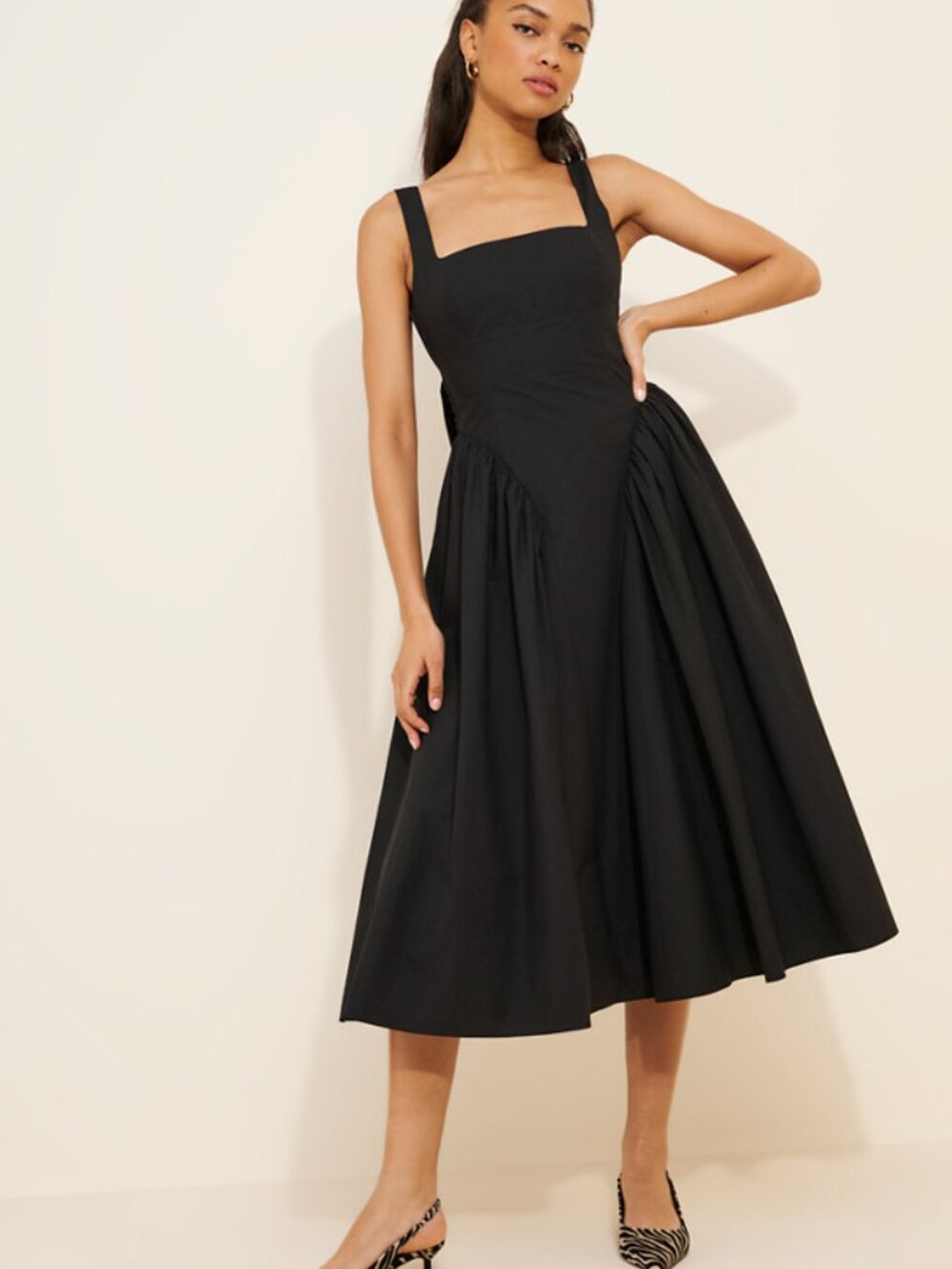 ASTR The Label - Square-Neck Basque-Waist Midi Dress Black